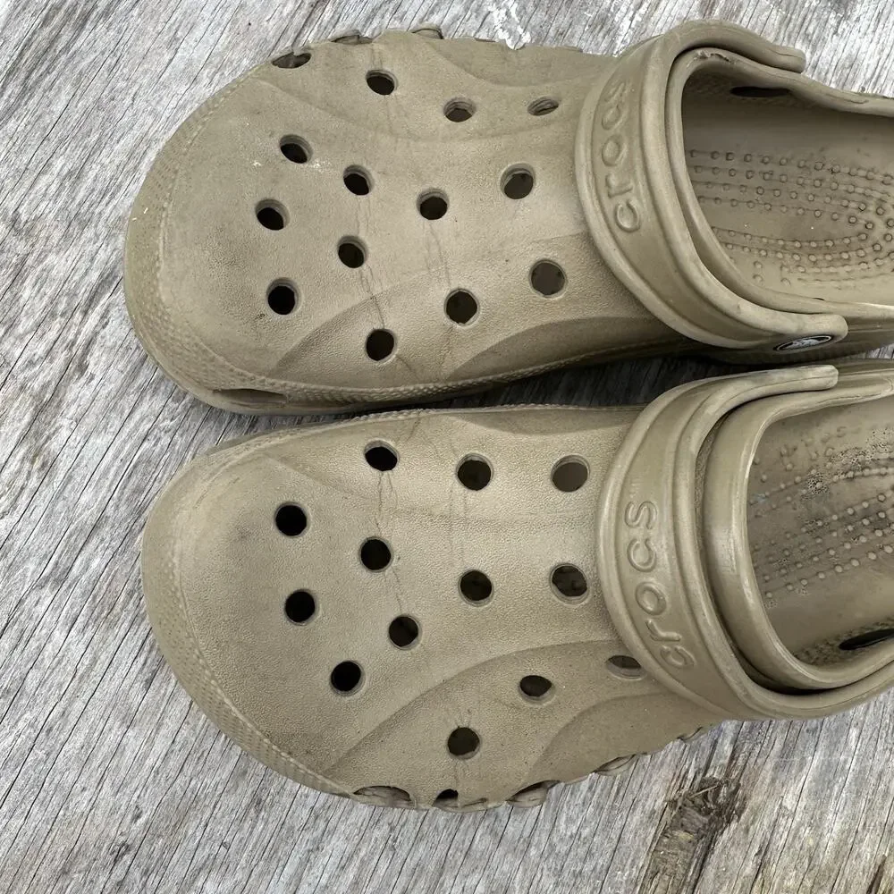 Crocs Classic Clog Tan Women’s Slip-On Men’s 10 Women’s 12 Sandal Heel Strap 520